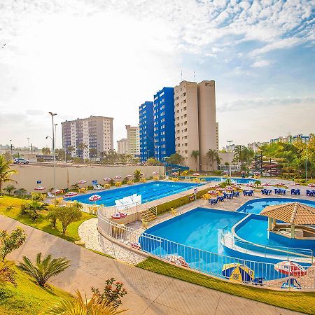 Апартаменты Golden Dolphin Express - Viva Ferias Калдас-Новас Экстерьер фото